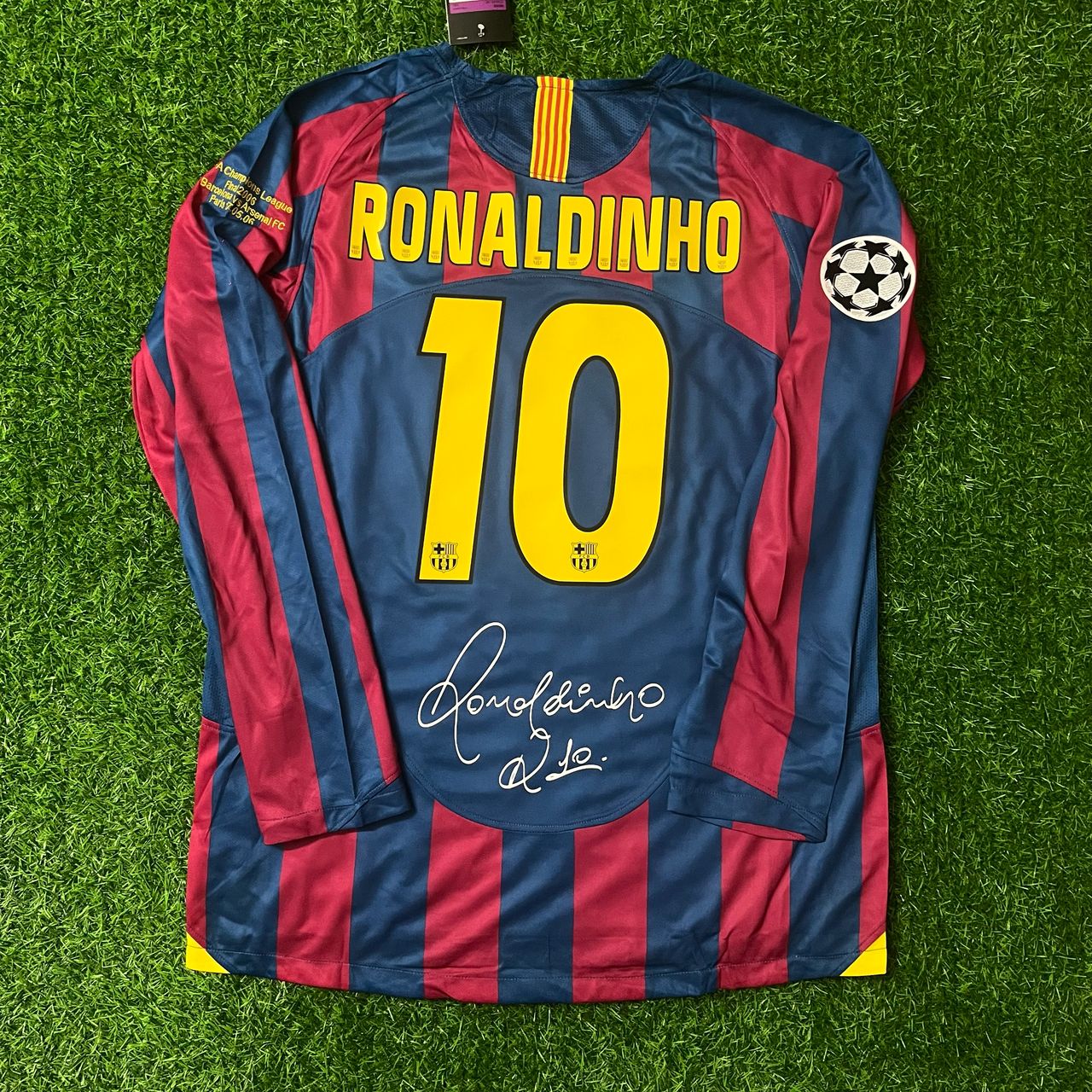 Ronaldinho Gaucho 10 – Barcelona 2006 Final Retro Long Sleeve Football Jersey – | Trikot | Maillot Soccer Shirt