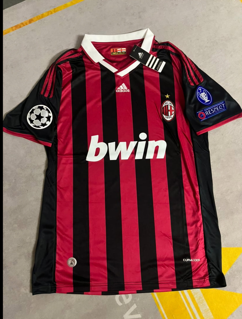 Ronaldinho Gaúcho 80 - AC Milan 2009 2010 Red Black Kit Jersey Trikot Maillot
