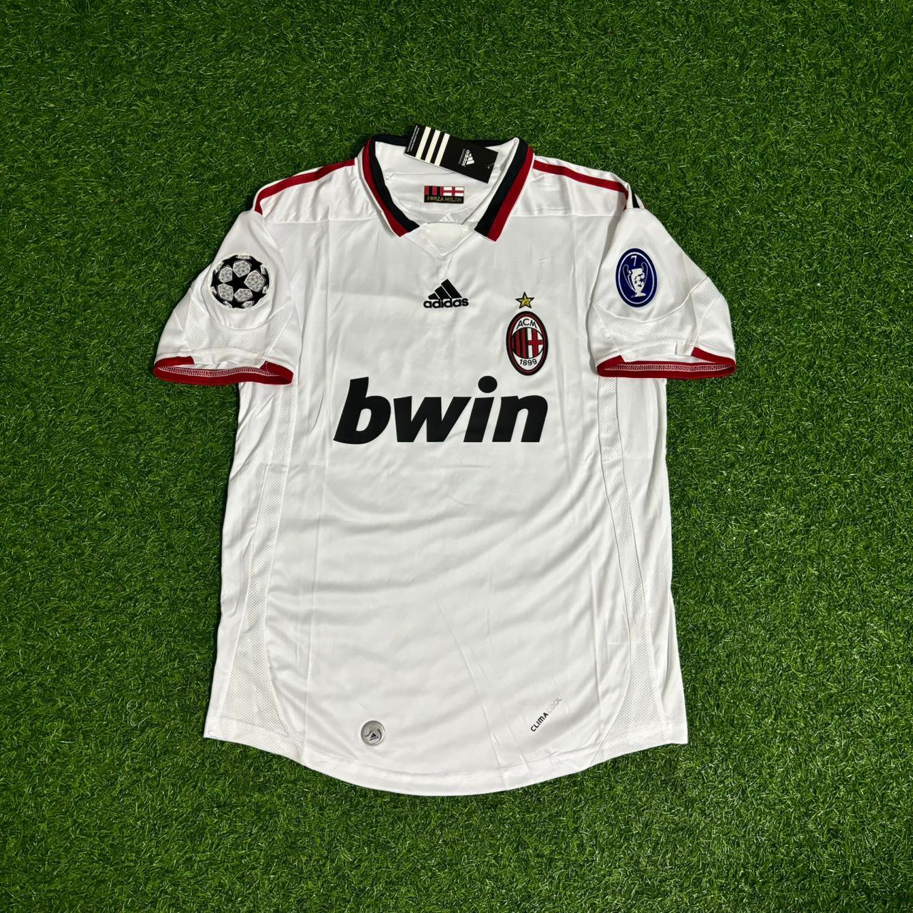 Ronaldinho Gaucho Milan Saison 2009 2010 Weiß Retro Trikot