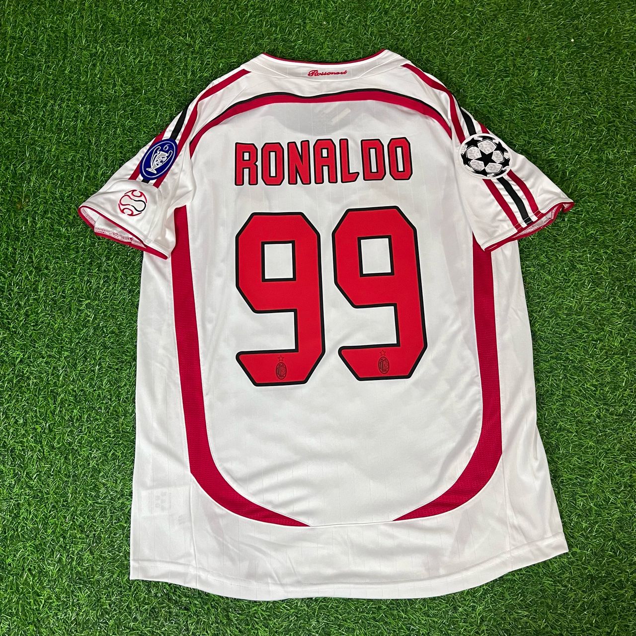 Ronaldo Nazário El Fenómeno Milan 2007 Finale Athen Champions League Finale Weiß Retro Fußballtrikot