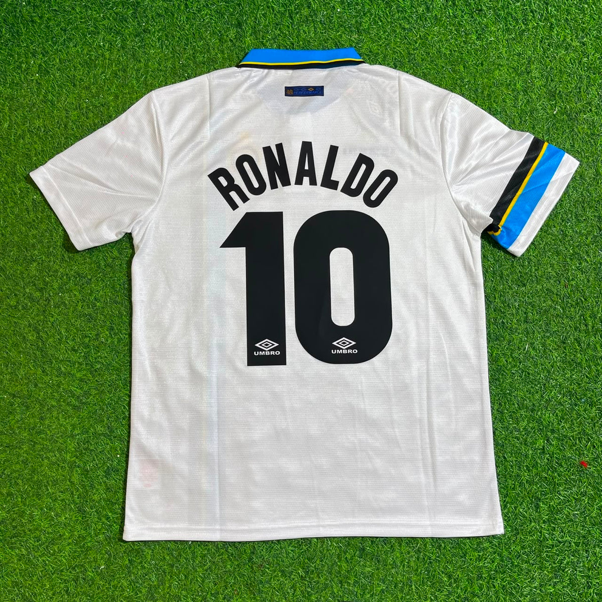 Ronaldo Nazario Inter 1997-1998 Away Retro Football Jersey
