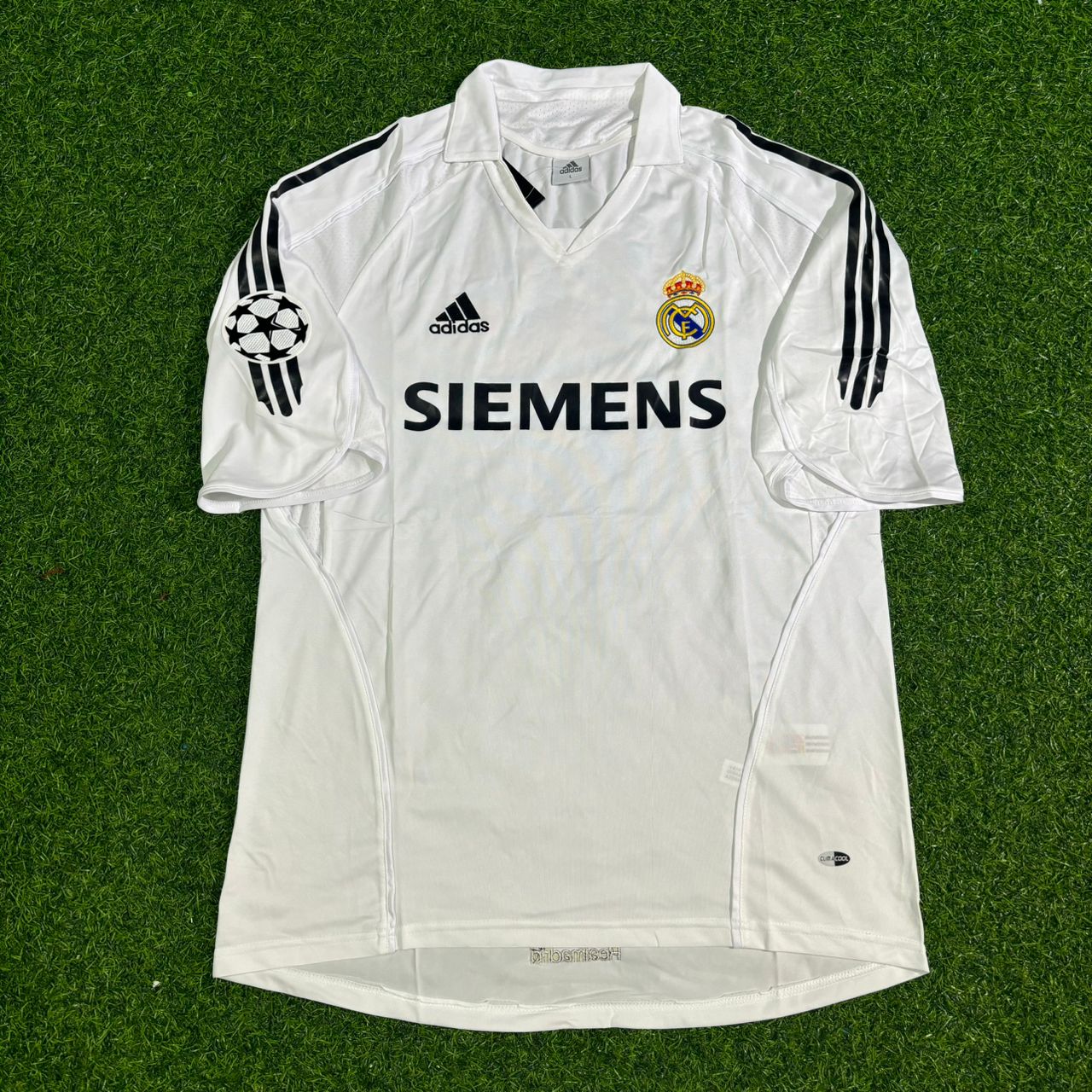 Ronaldo Nazario Real Madrid 2005-2006 White Football Jersey