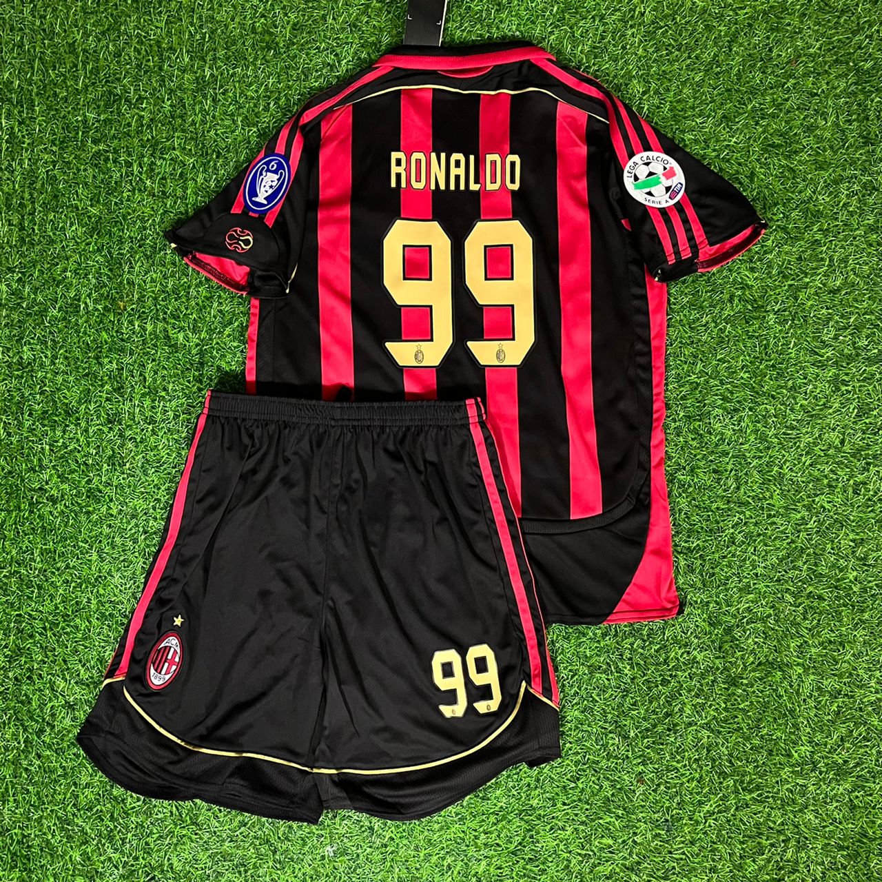 Ronaldo Nazario R9 El Fenomeno AC Milan 2007 Kids Children Home Retro Jersey