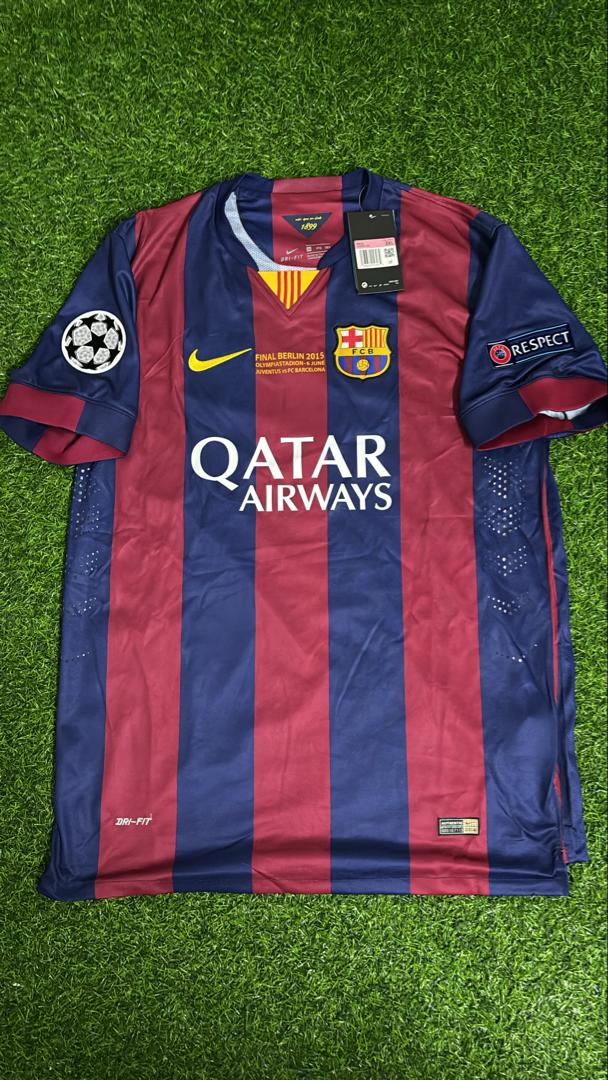 Sergio Busquets Barcelona 2015 Champions League Final Retro Football Jersey