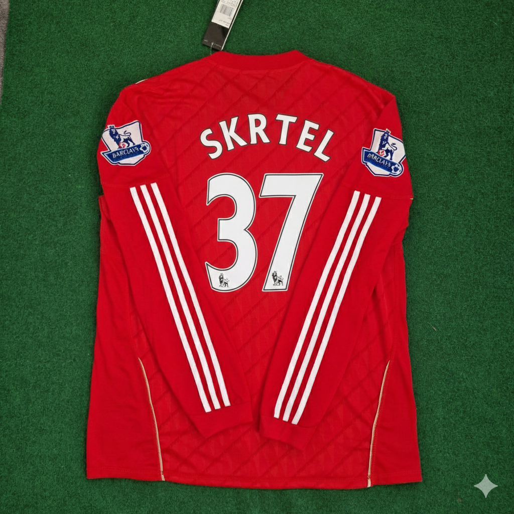Camiseta retro roja de manga larga del Liverpool 2010/12 – Martin Skrtel