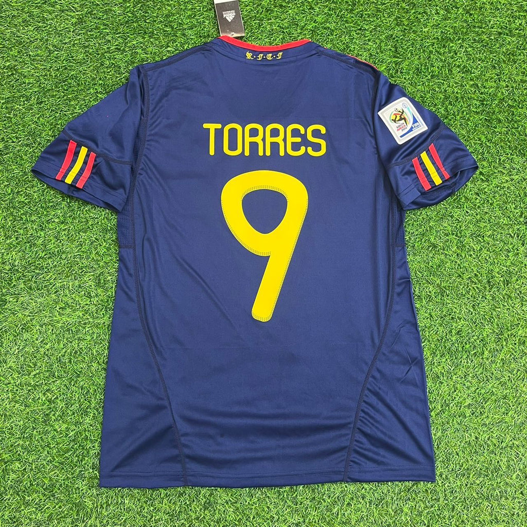 Spain 2010 World Cup Fernando Torres Retro Kids Football Jersey detail view