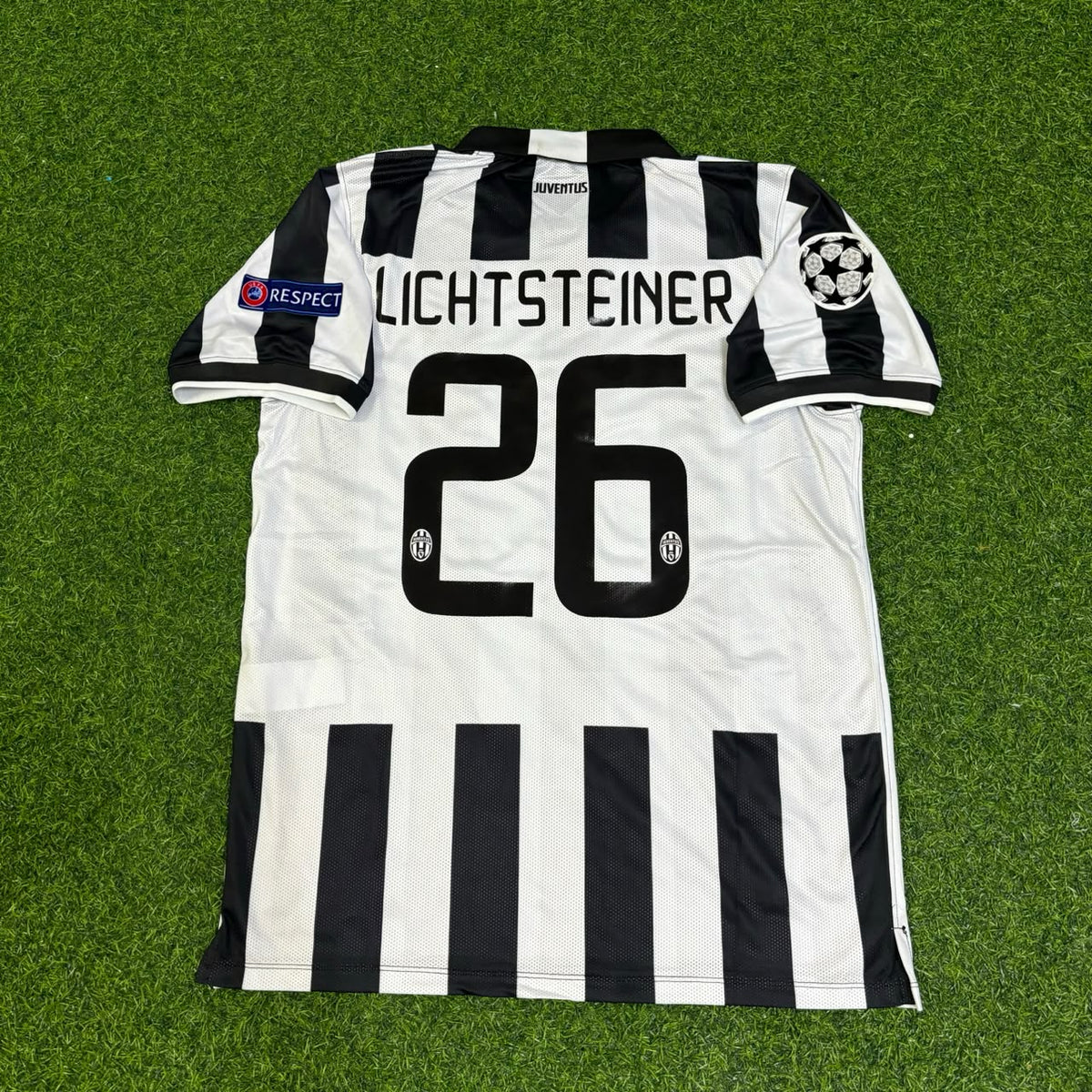 Stephan Lichtsteiner 26-Juventus 2014 2015 Maillot Rétro