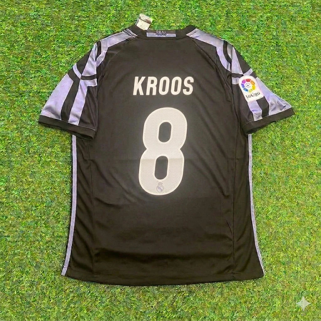 Toni Kroos 8- Real Madrid 2016 Black Retro Football Jersey