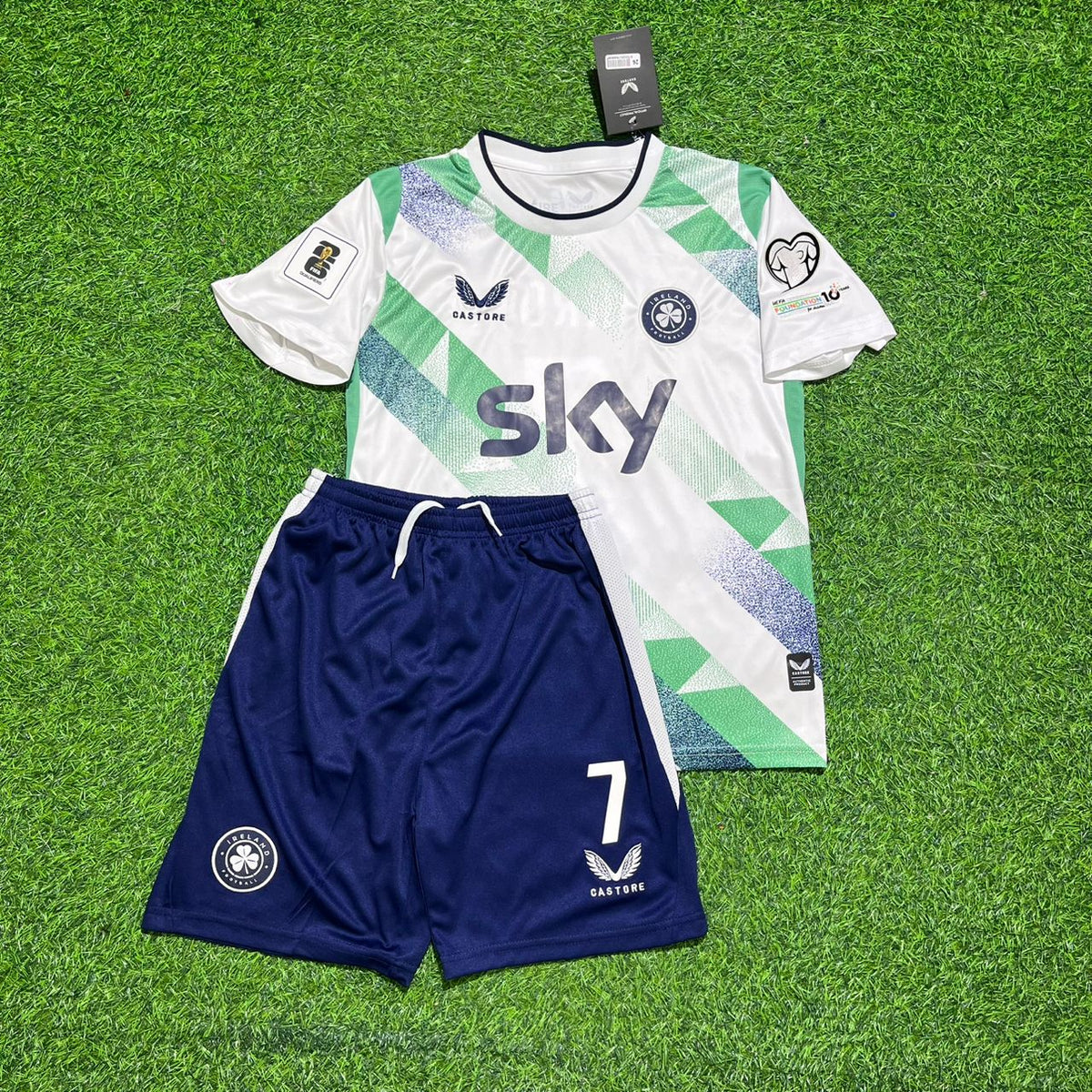 Troy Daniel Parrott Irland Éire Weiß 2026 WM Kinder Fußballtrikot-Set