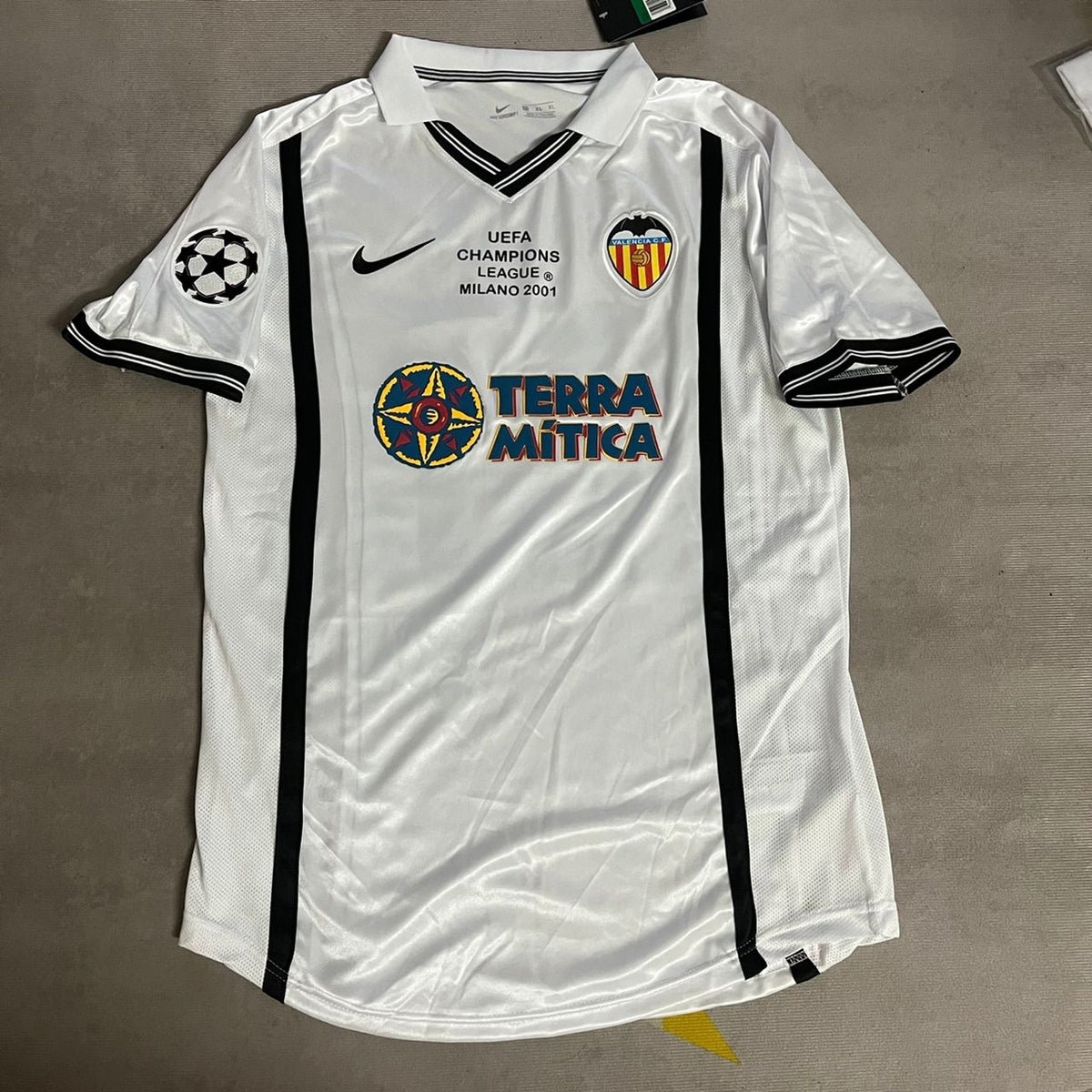 Pablo Aimar Valencia 2001 Milano Champions Final Retro Fußballtrikot