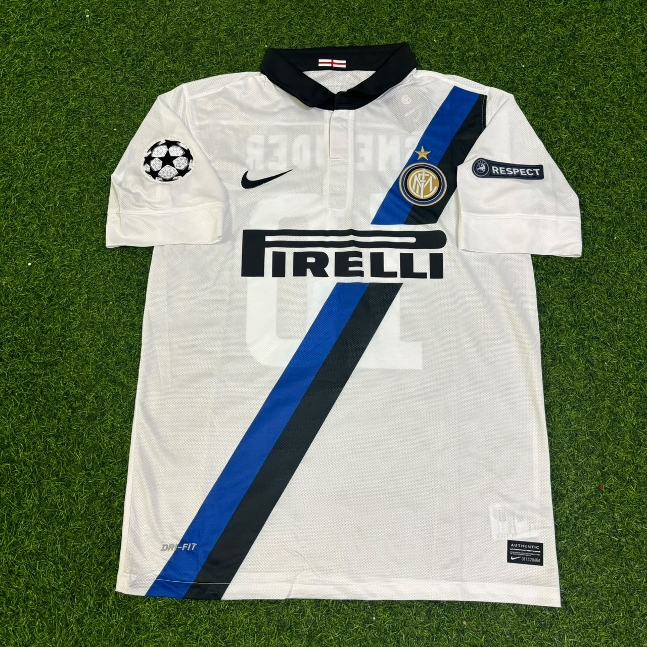 Wesley Sneijder - Inter 2011/2012 Weißes Auswärtstrikot Fußballtrikot