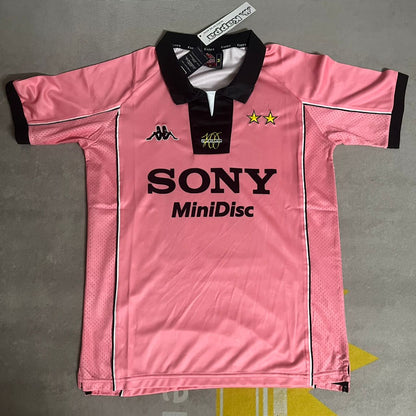 Zinedine Zidane – Juventus 1996-1998 Retro Rosa Trikot – | Trikot | Maillot