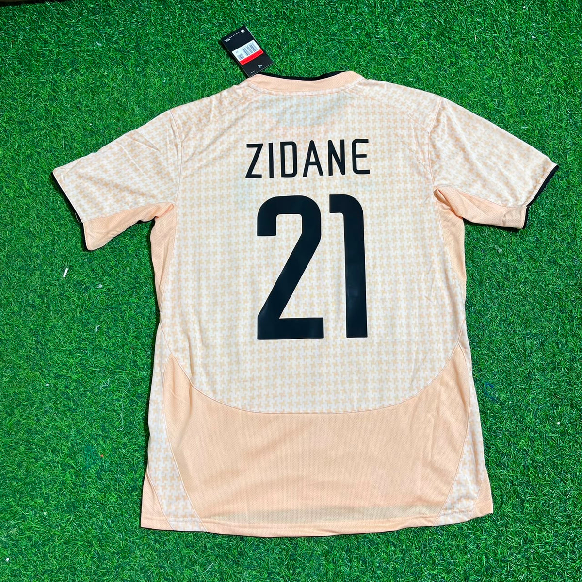 Zinedine Zidane 21 Juventus Away Retro Football Jersey