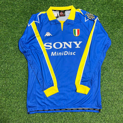 Filippo Inzaghi Juventus 1997–1998 Long Sleeve Retro Football Jersey Kit