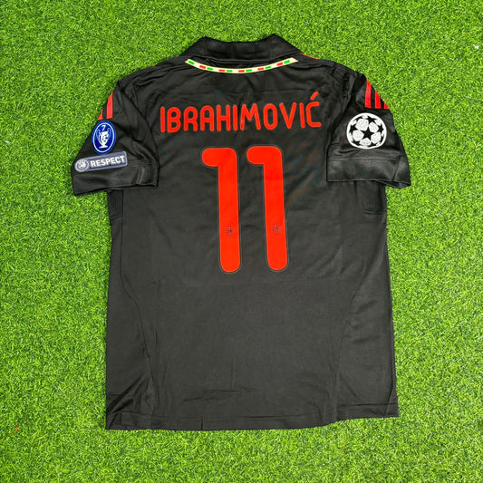 Maillot rétro extérieur noir AC Milan 2011-2012 Zlatan Ibrahimović n° 11
