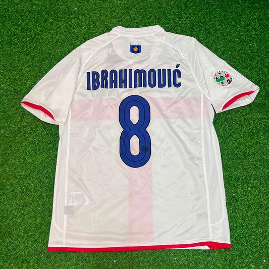 Zlatan Ibrahimović #8 Inter 2007-2008 Saison Auswärts Weiß Rot Retro Trikot Fußballtrikot