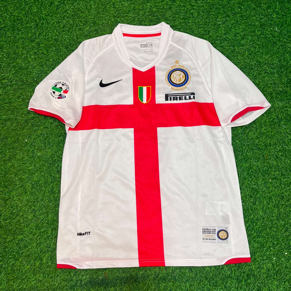 Adriano #10 Inter Saison 2007-2008 Auswärts weiß rot Retro Trikot Fußballshirt
