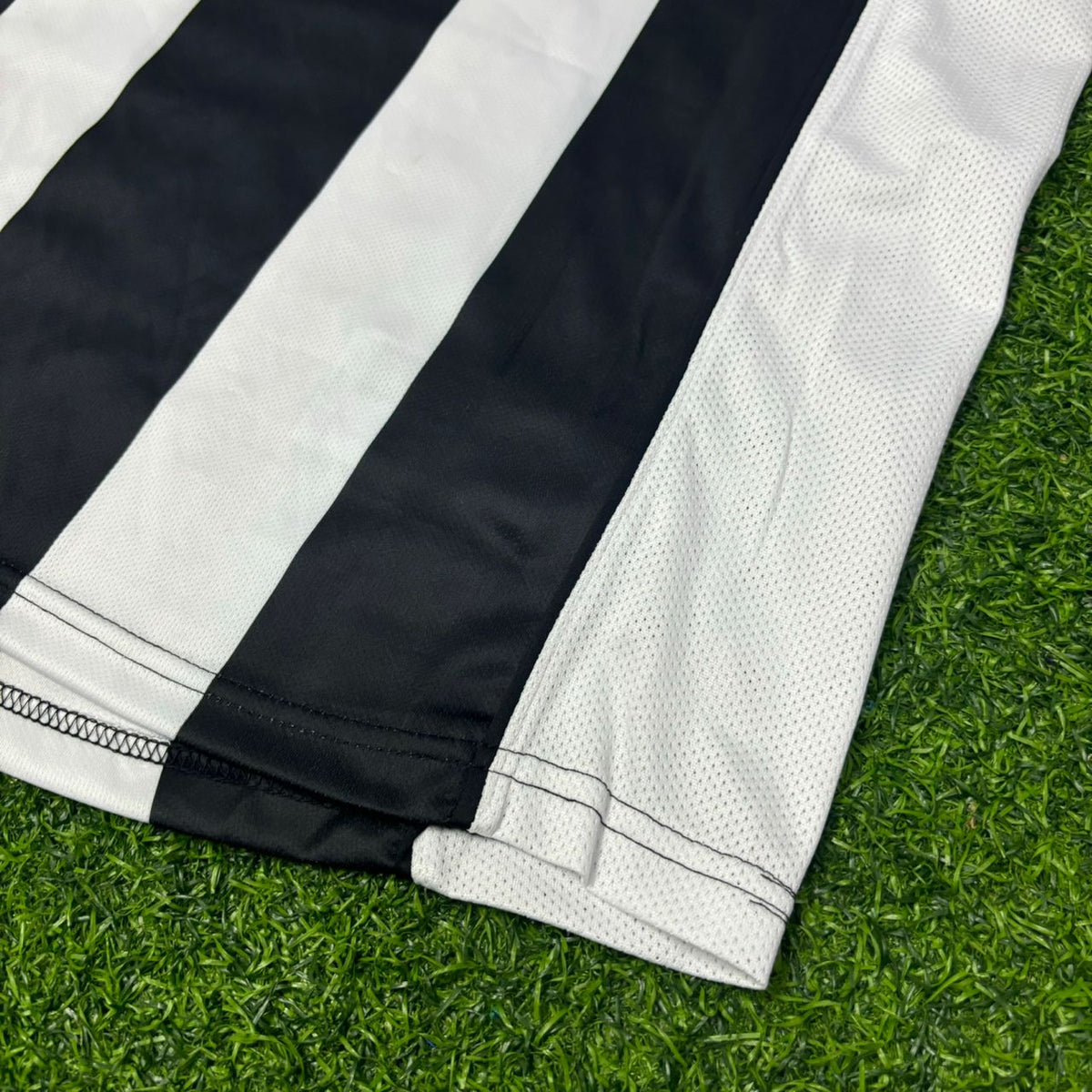Maillot de football rétro domicile blanc Zlatan Ibrahimović Juventus 2004-2005