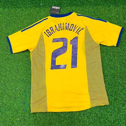 Zlatan Ibrahimovic Schweden 2002 Weltmeisterschaft Heim Gelb Retro Fußballtrikot Set