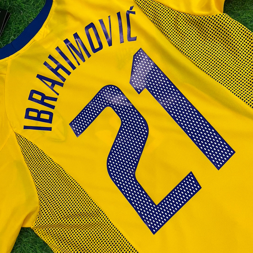 Zlatan Ibrahimovic Sweden 2002 World Cup Home Yellow Retro Football Jersey Kit